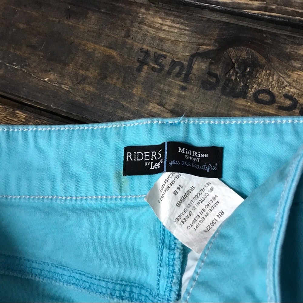 Riders by Lee Mid rise Shorts - Picture 4 of 5